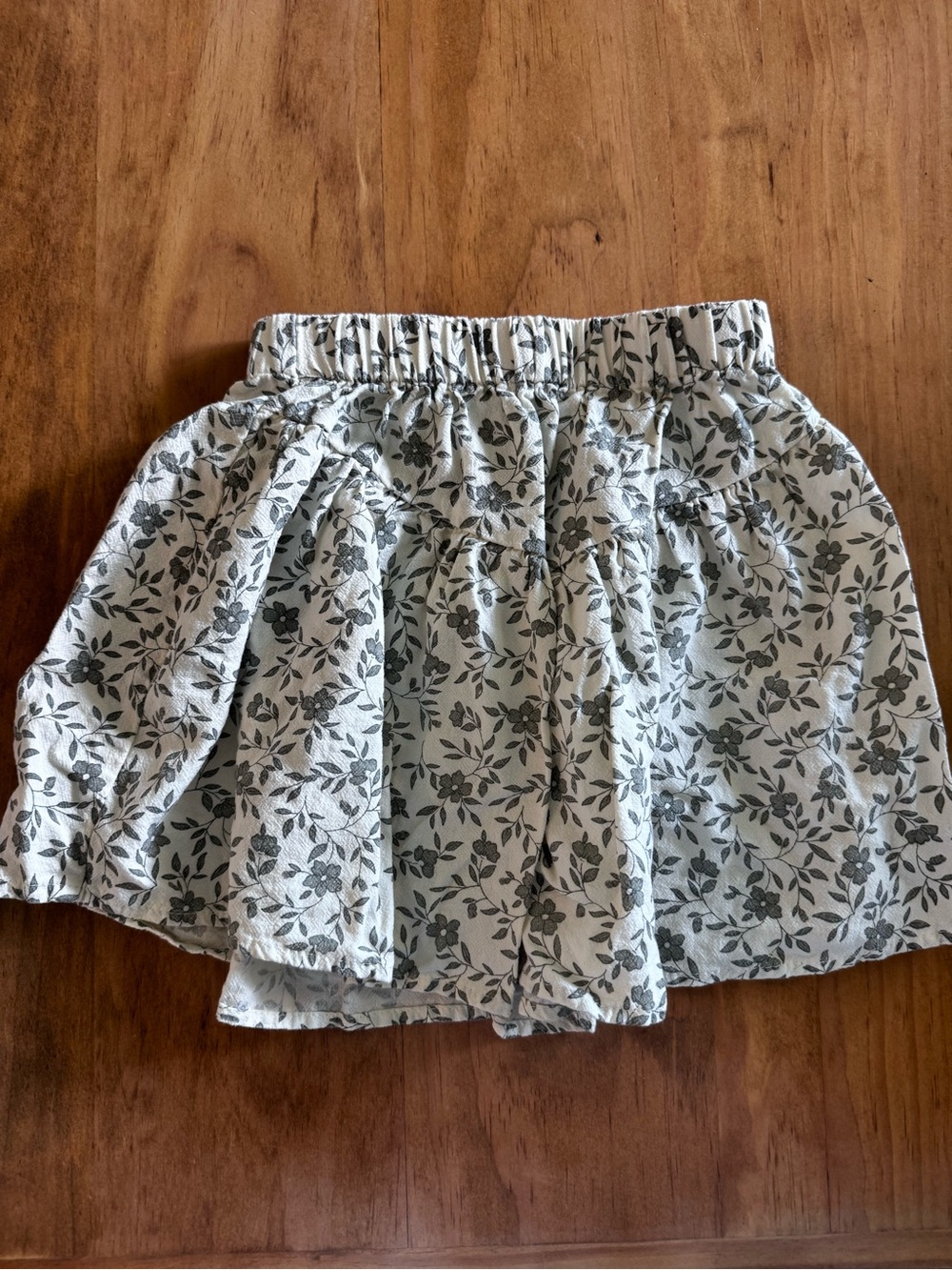 Rylee + Cru Cream Skirt with Gray Floral Print